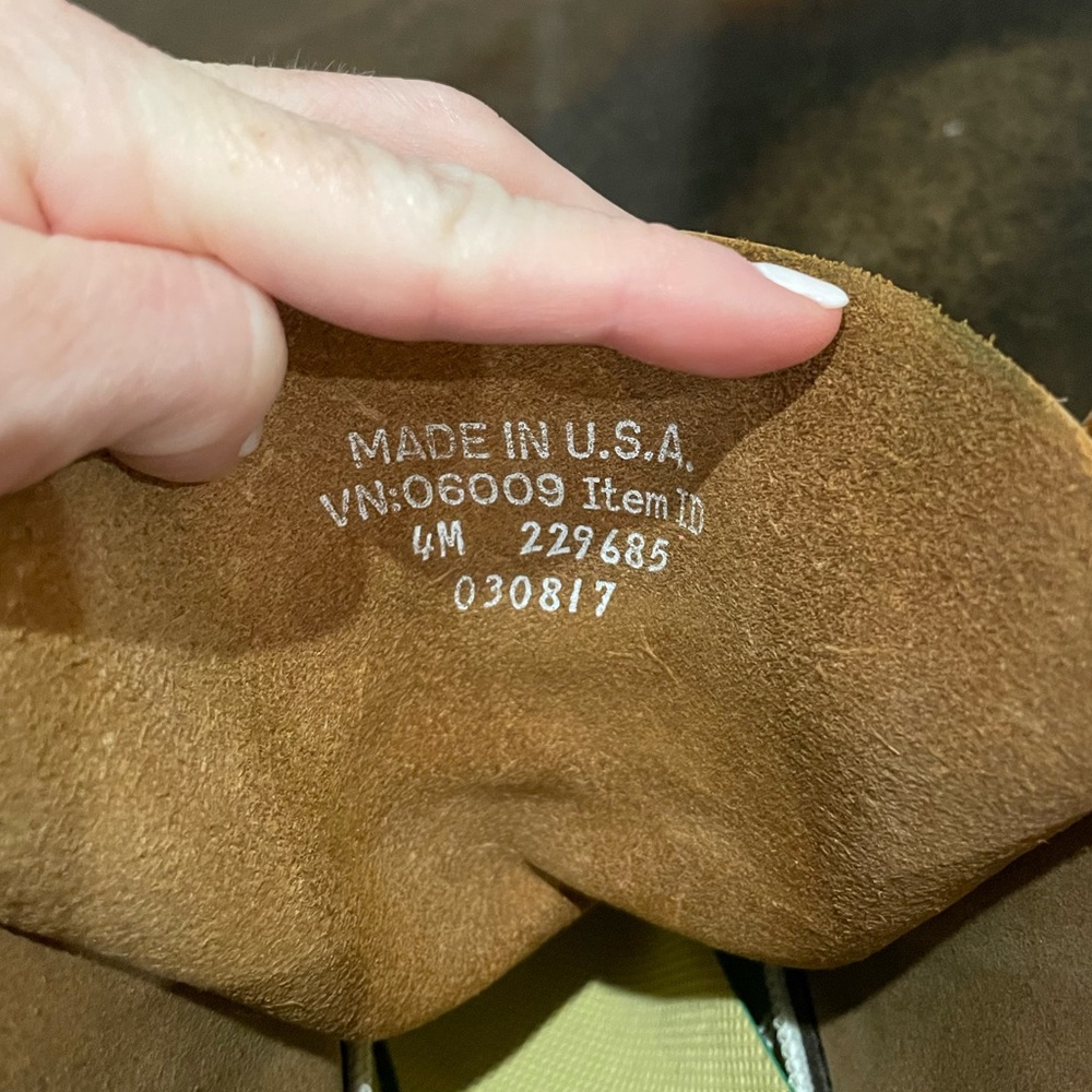 L.L. Bean Size 4 (Fits like Size 6) Duck Boots - Picture 2 of 8